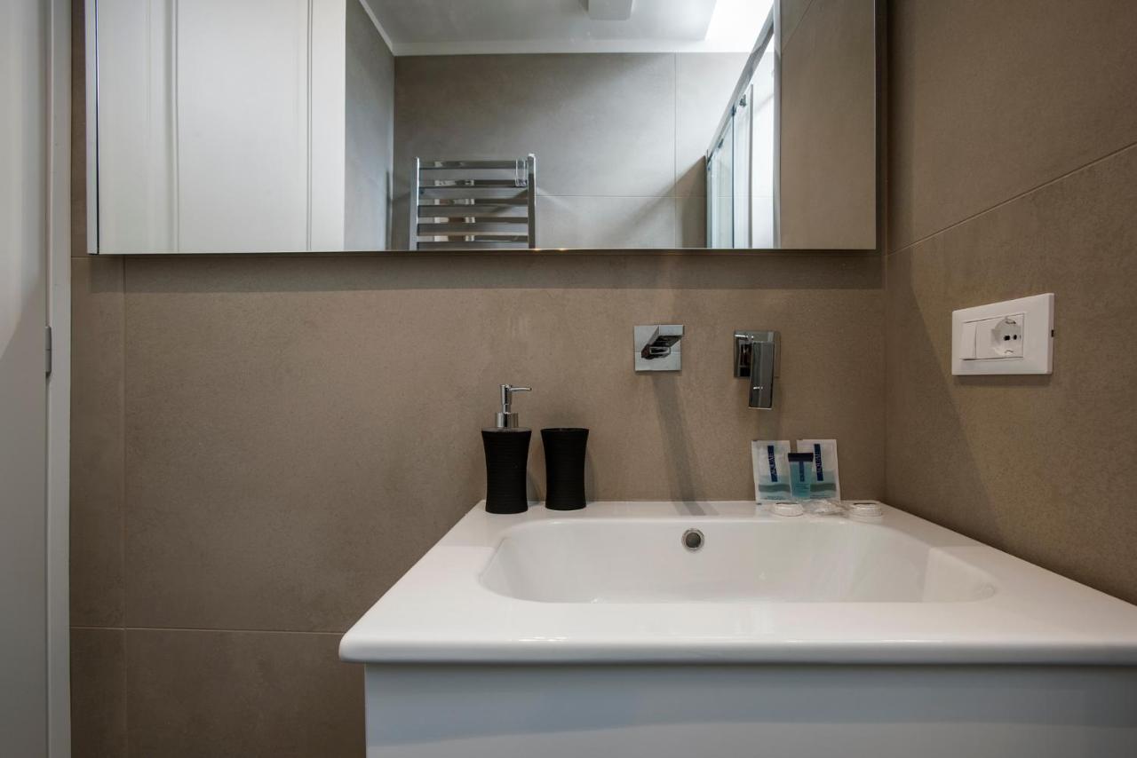 Residenza Fontanella Barberini By Spanish Steps Roma Ngoại thất bức ảnh